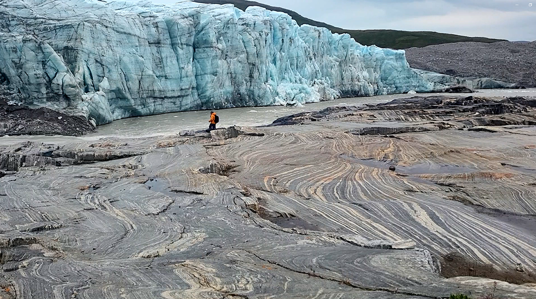 Affleurement dans les environs de Kangerlussuaq (côte  centre-ouest du Groenland) de migmatites